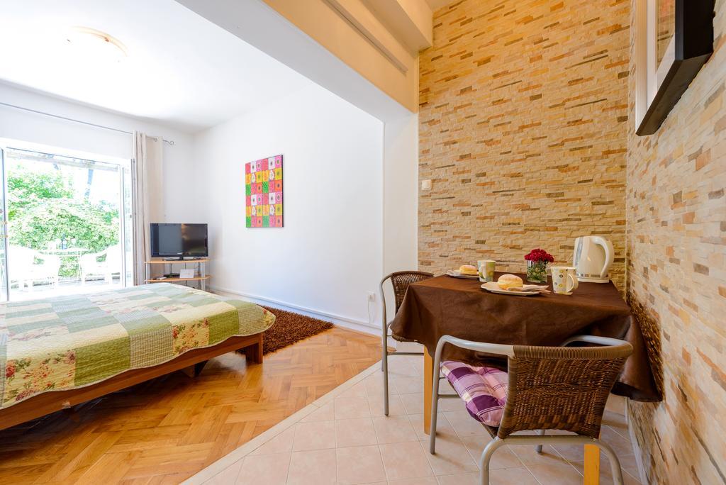 Apartments Milic Mlini Εξωτερικό φωτογραφία